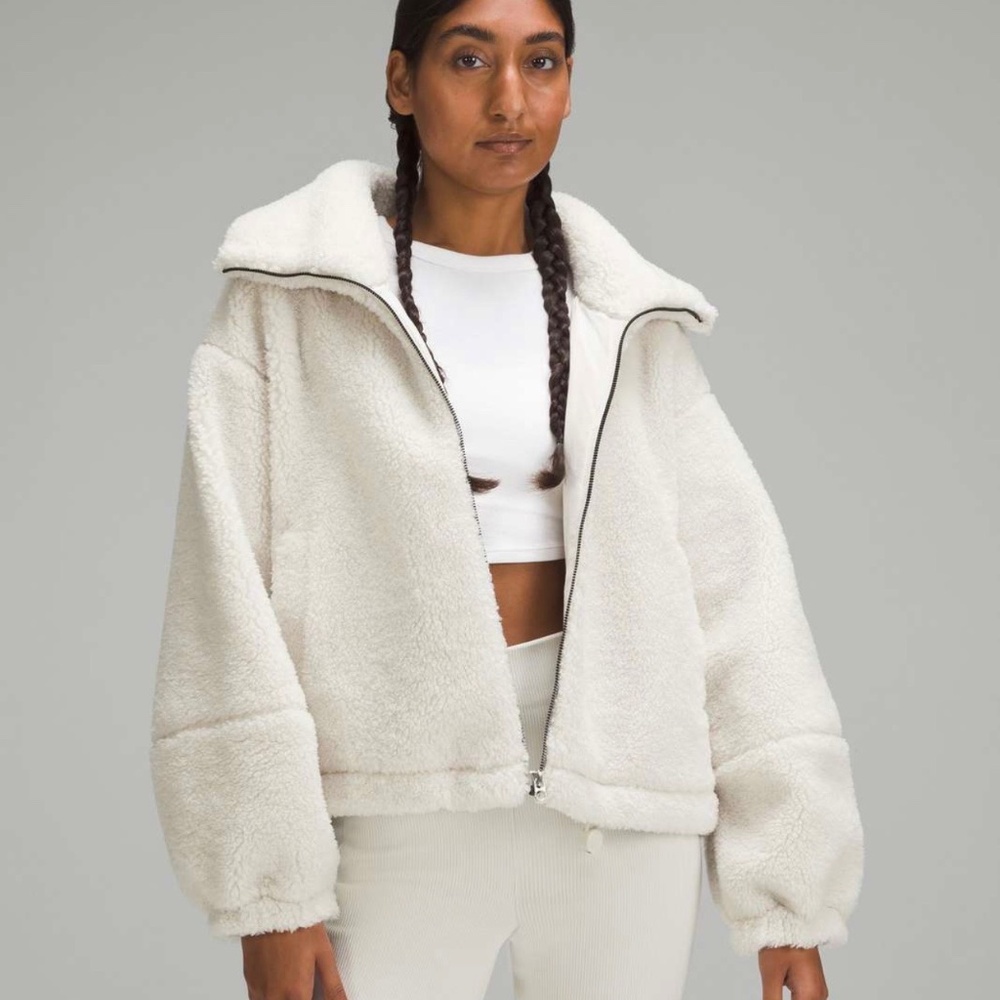 Lululemon Sherpa Jacket - Picture 1 of 3